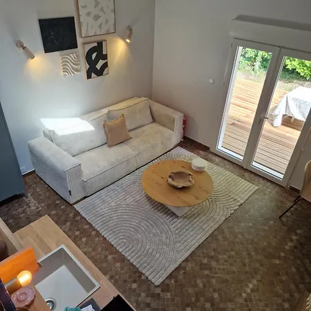 Апартаменты Chaleureux De 30m2 Шаллан